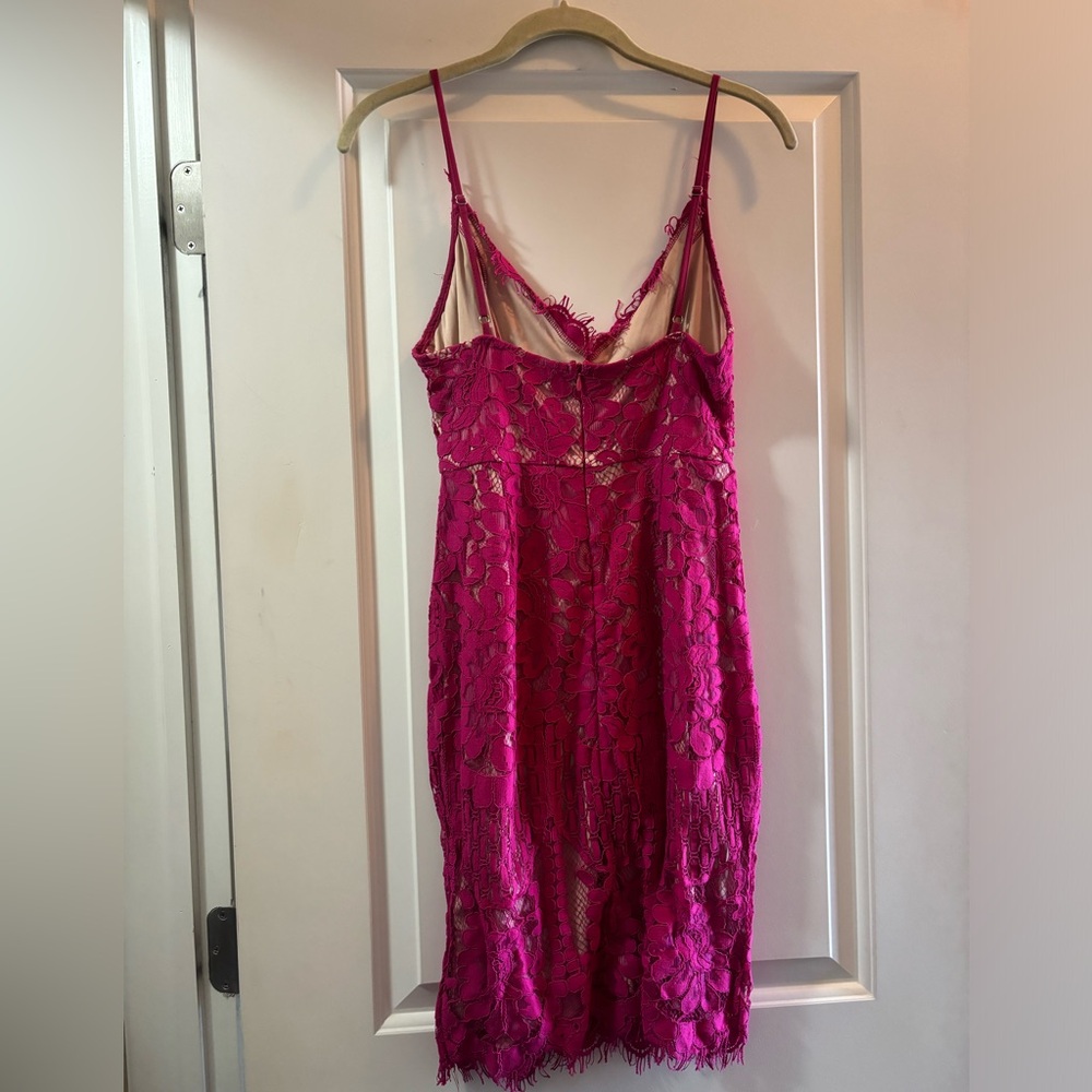 Hot pink lace dress - Picture 2 of 2